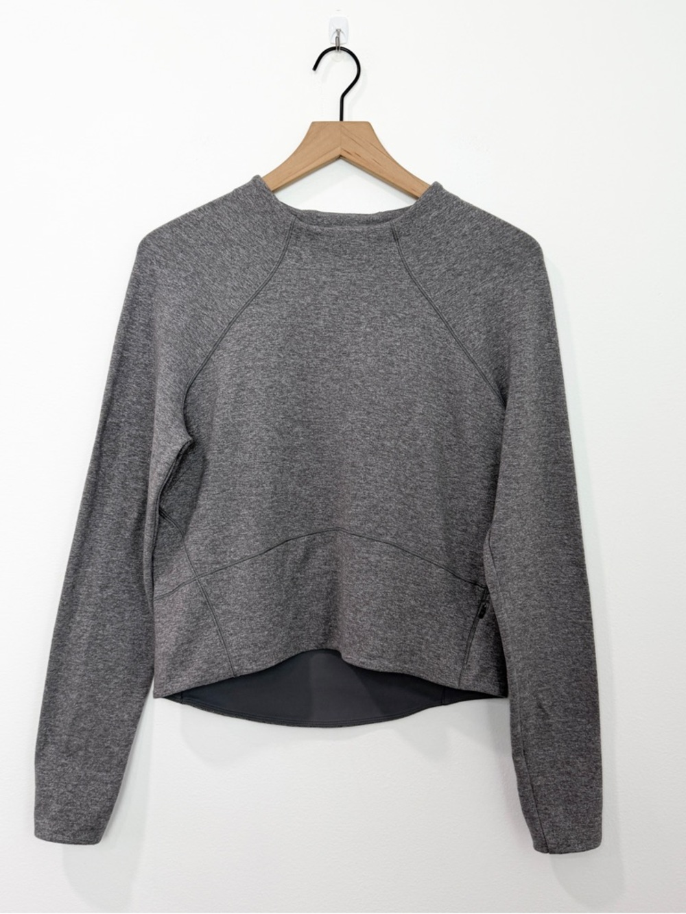 Lululemon Hill And Valley Mock Neck Top
Heathered Slate Size 10